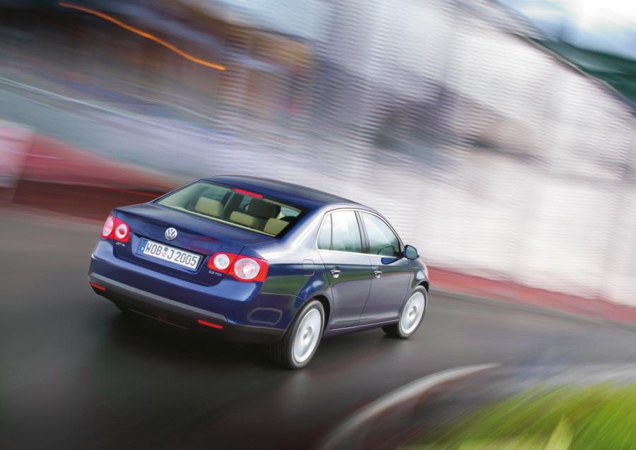  Volkswagen Jetta 2005 года  (фото 108 из 131)